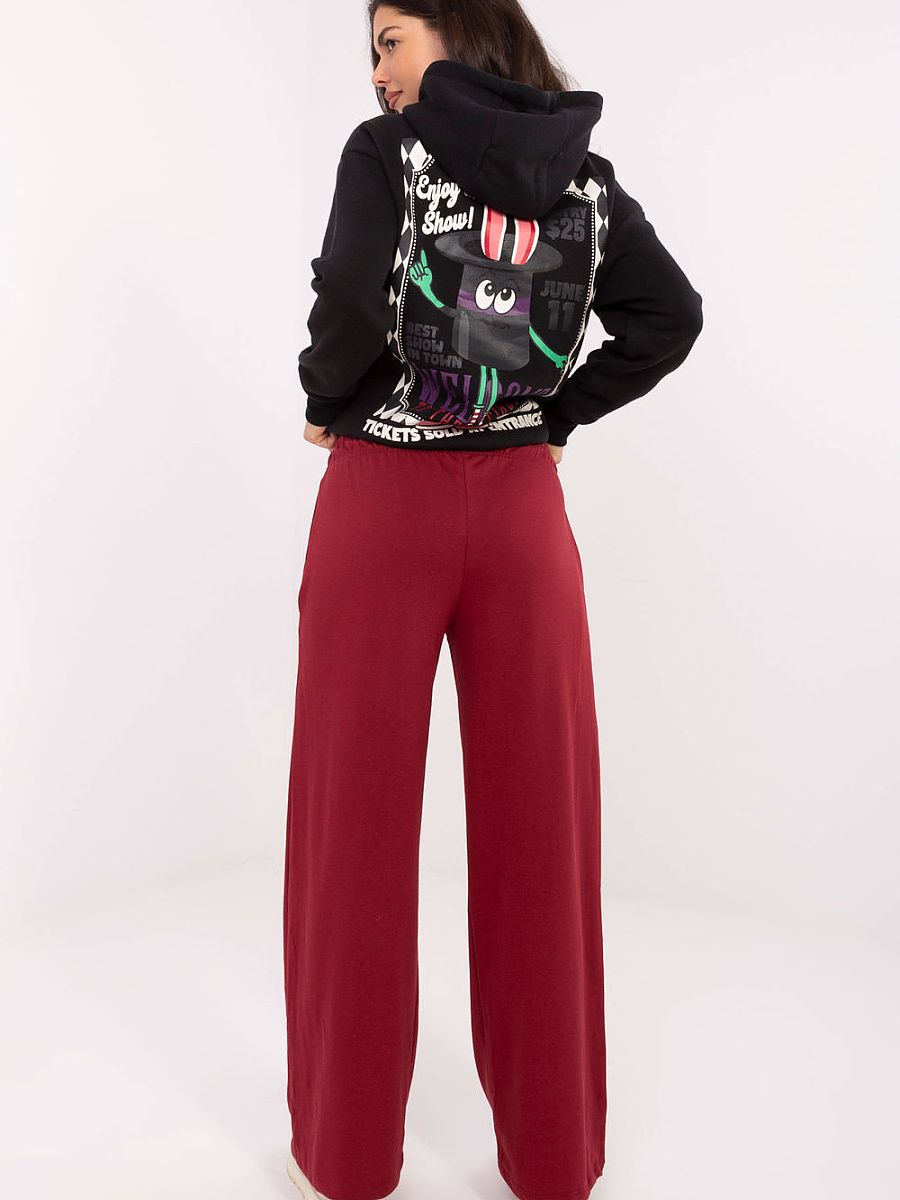 Tracksuit trousers model 218246 Relevance